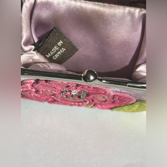 Coach Embroidered flower kisslock coin purse - Picture 8 of 8